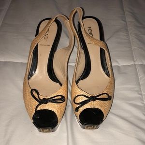 Fendi Fendista Spuntata Rafia pumps